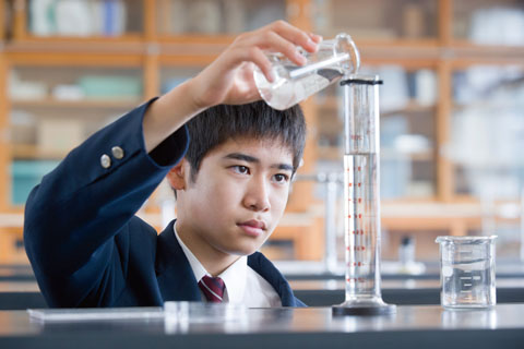 静岡理工科大学での実験の様子